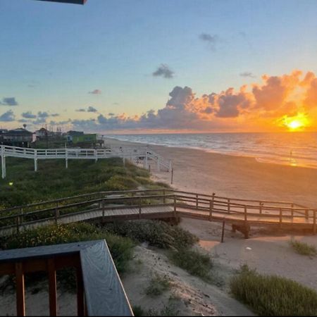 Surfside Beachfront Luxe Екстер'єр фото