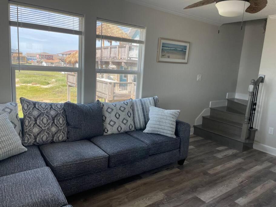 Surfside Beachfront Luxe Екстер'єр фото