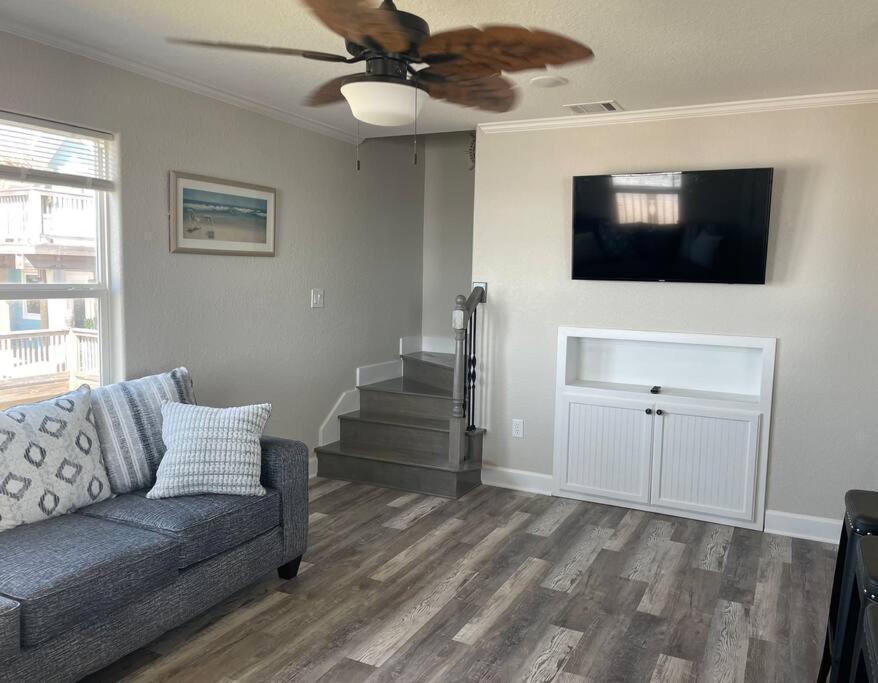 Surfside Beachfront Luxe Екстер'єр фото